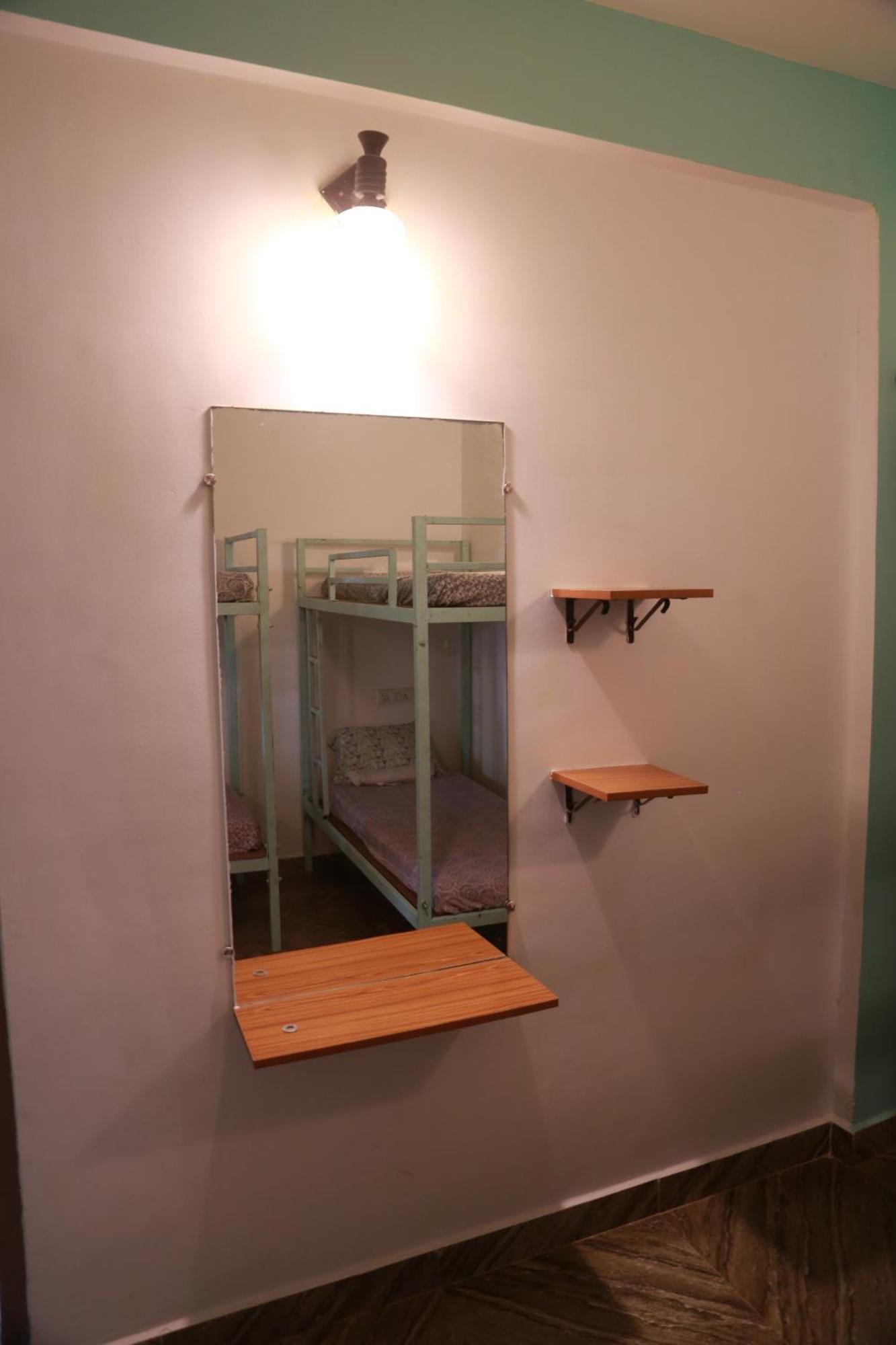 Kumbaya Beachside Hostel & Apartments At Arambol Beach Εξωτερικό φωτογραφία